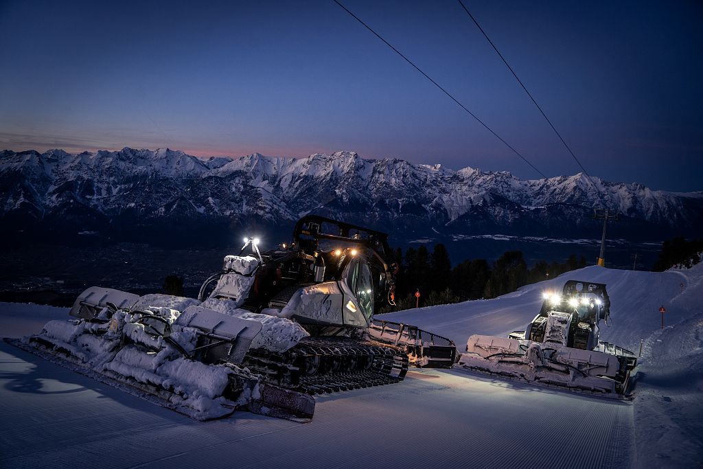 Glungezerbahn Tulfes Winter Pitenraupen